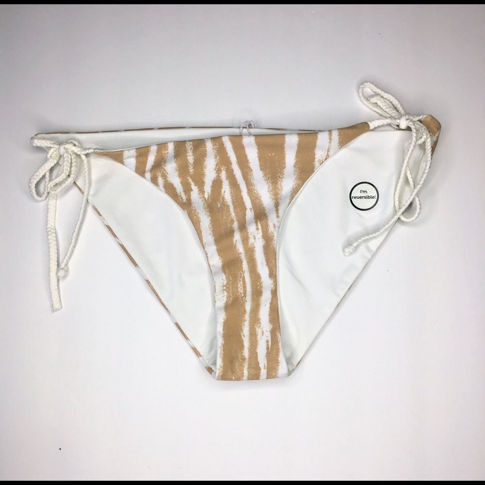 Sand Tiger String bottom( REVERSIBLE) - Picture 3 of 8